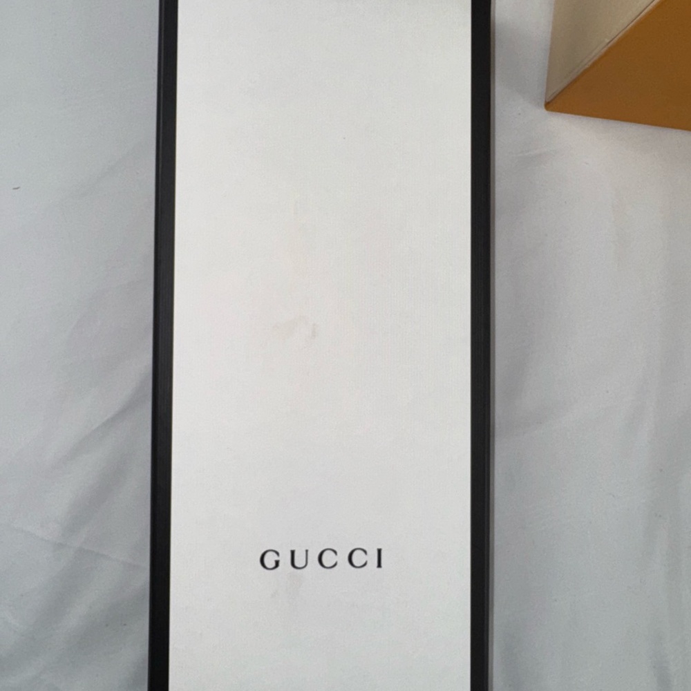 Gucci White Socks with Tiger and Stripes - Picture 4 of 4